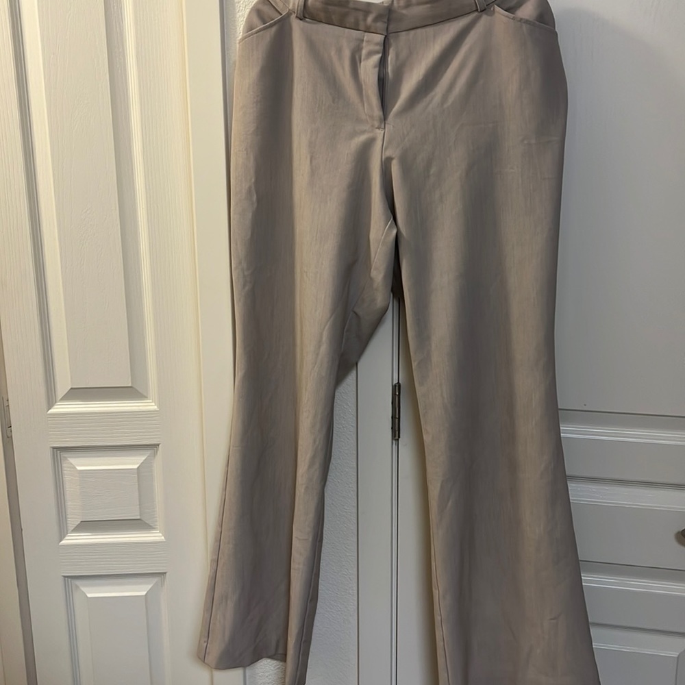 Worthington womens slacks with Pockets